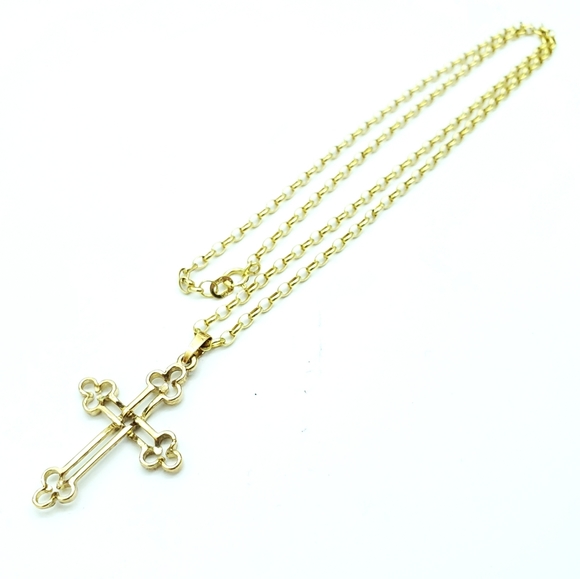 14k Yellow Gold Cross Pendant with Chain - Picture 2 of 3